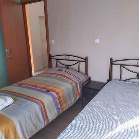Ferienwohnung Eirini House Leonídion Exterior foto