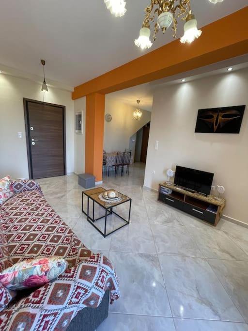 Ferienwohnung Eirini House Leonídion Exterior foto